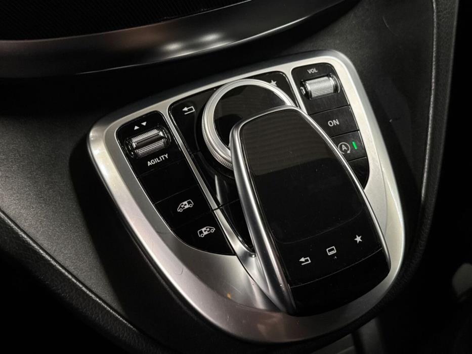 MERCEDES-BENZ V 2014