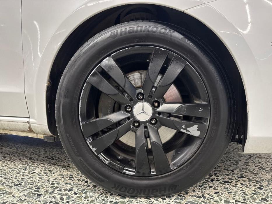 MERCEDES-BENZ V 2014