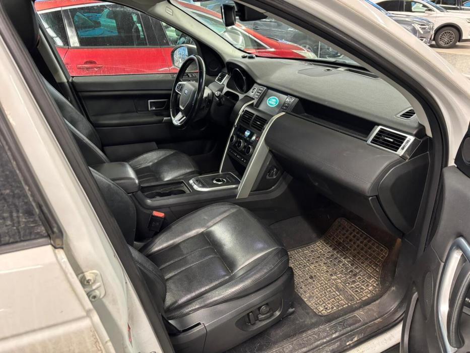 LAND ROVER Discovery Sport 2017