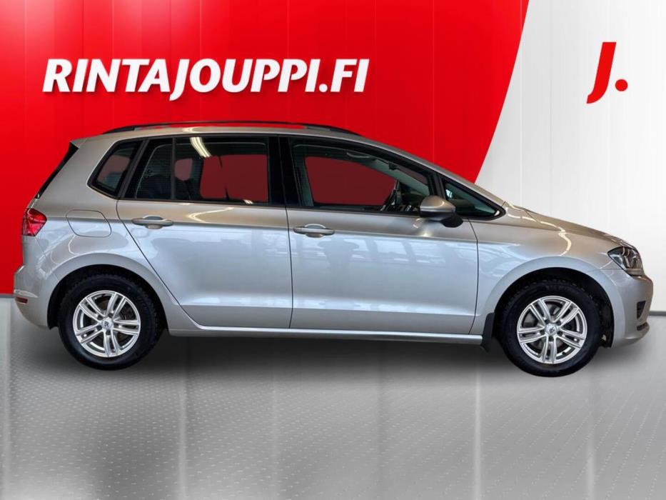 VOLKSWAGEN Golf Sportsvan 2014