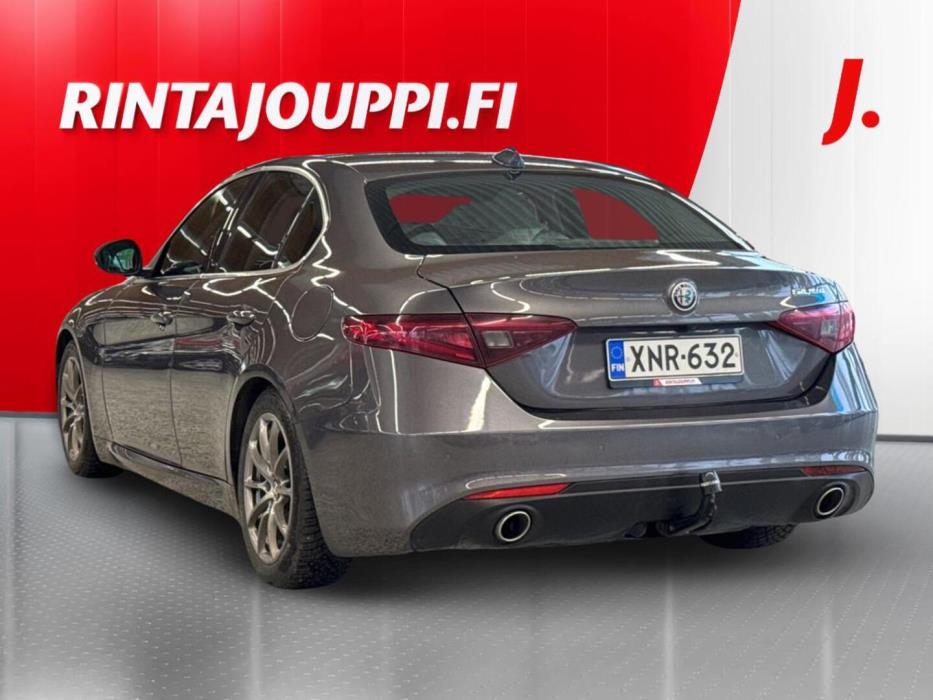 ALFA ROMEO Giulia 2017