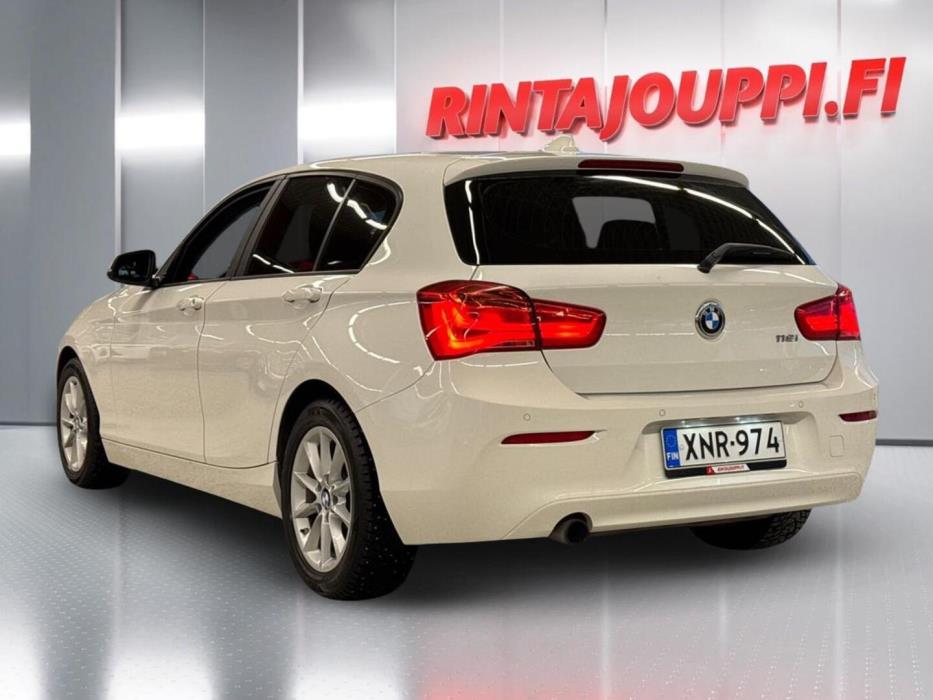 BMW 118 2016