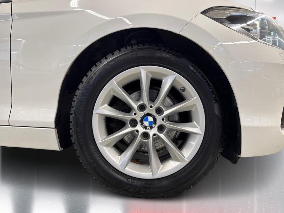 BMW 118 2016