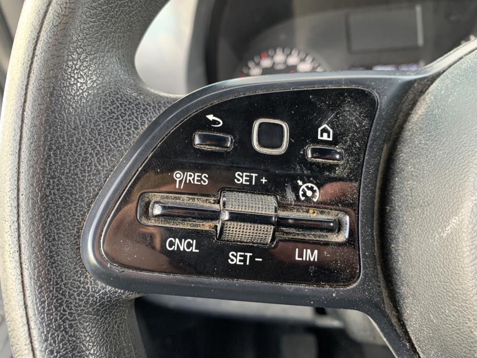 MERCEDES-BENZ Sprinter 2019