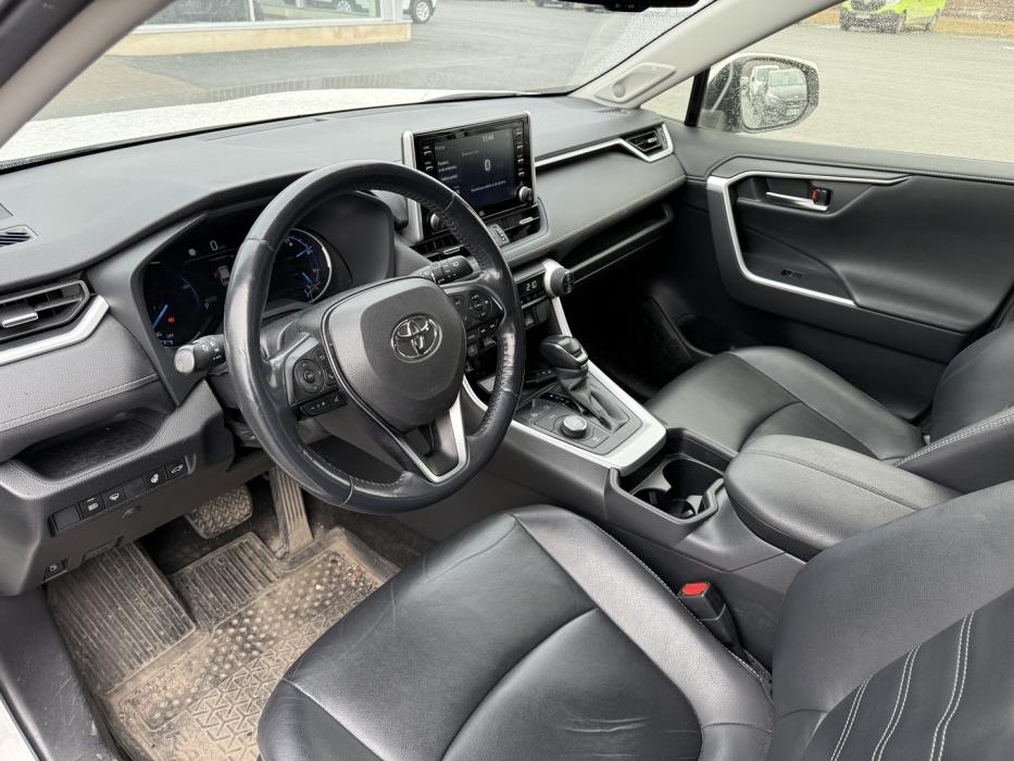 TOYOTA RAV4 2019