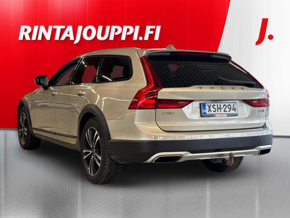 VOLVO V90 Cross Country 2019