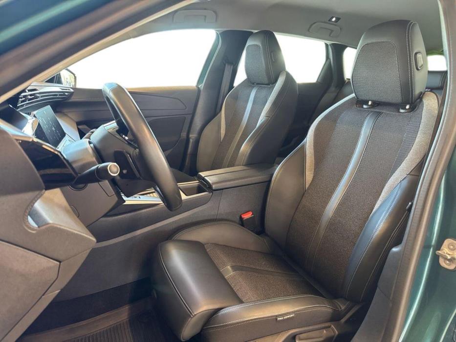 PEUGEOT 308 2023
