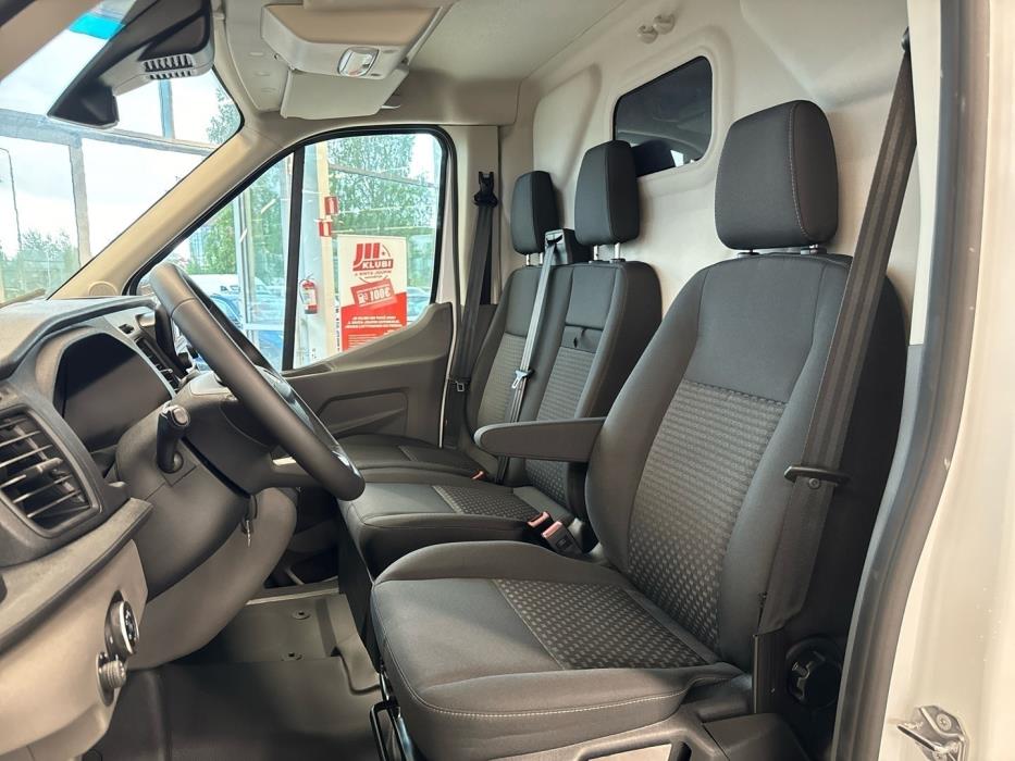 FORD Transit 2025