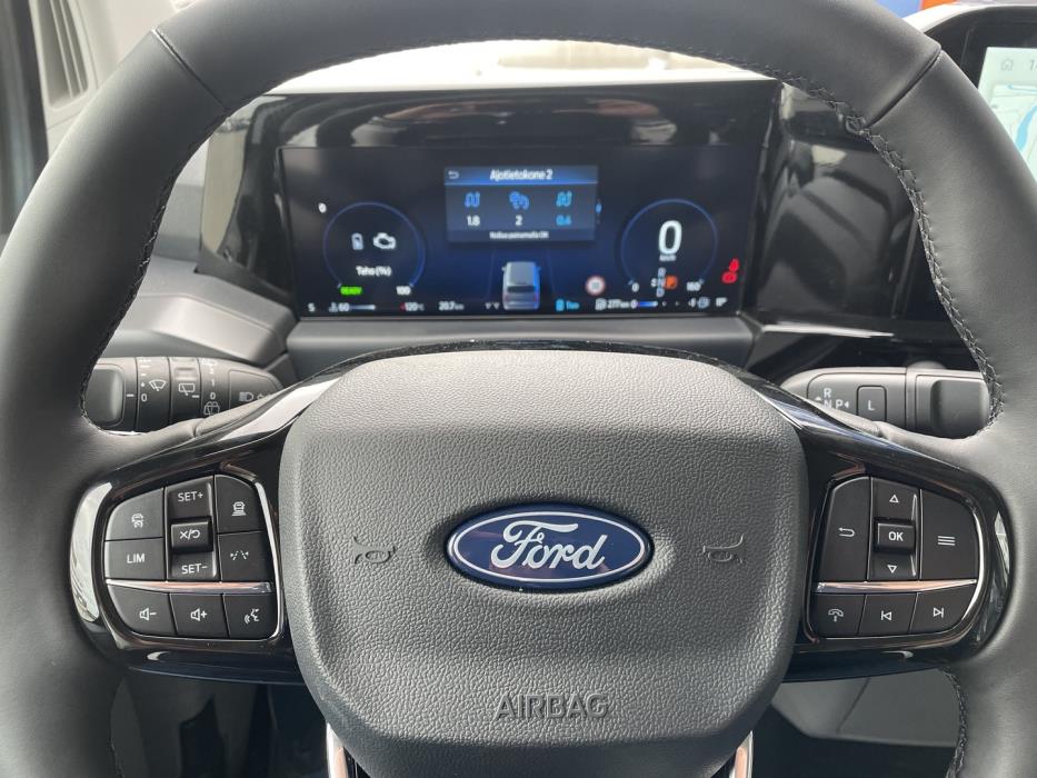 FORD Tourneo Custom 2026