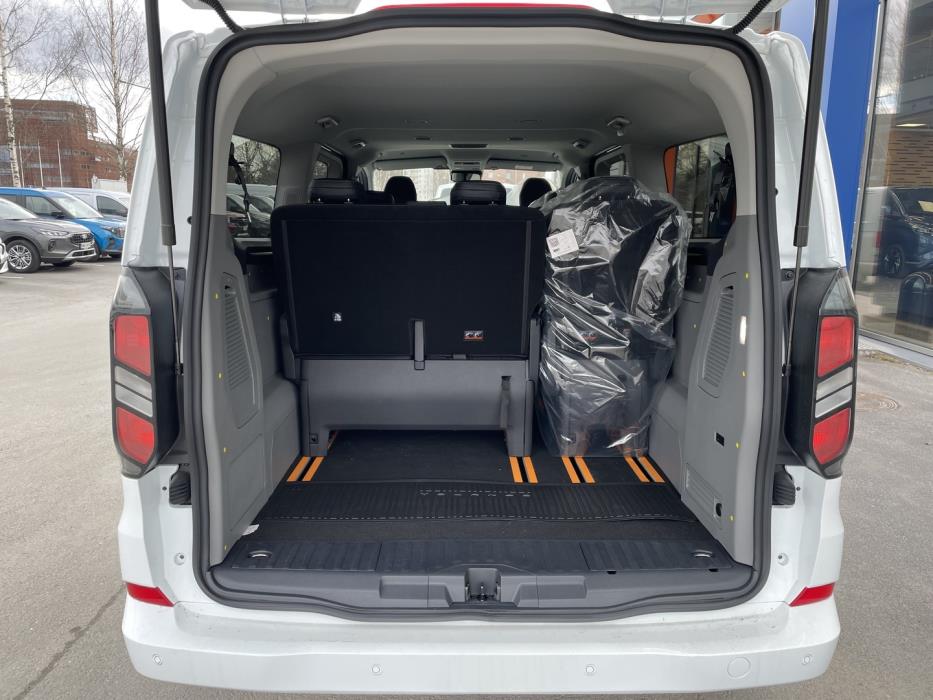 FORD Tourneo Custom 2026