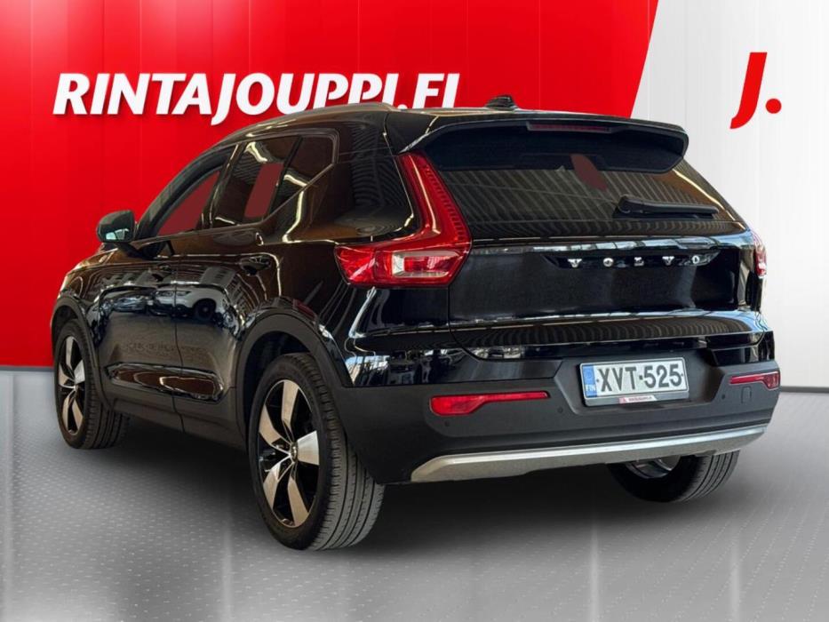 VOLVO XC40 2019