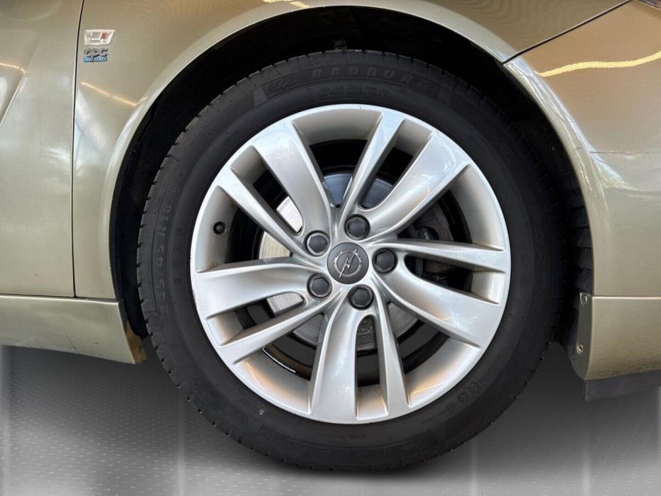 OPEL Insignia 2015
