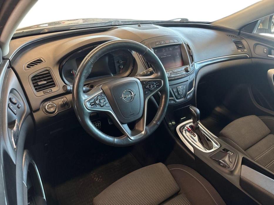 OPEL Insignia 2015