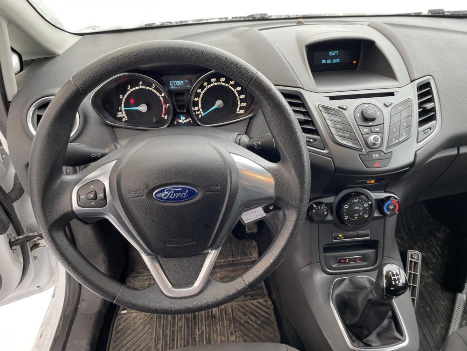 FORD Fiesta 2015