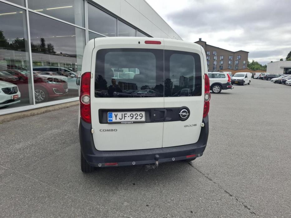 OPEL Combo 2016