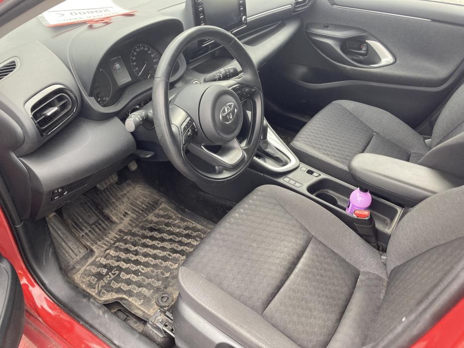 TOYOTA Yaris 2023