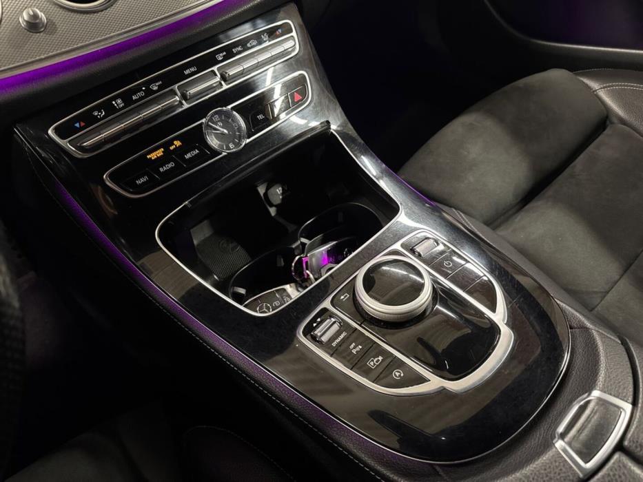 MERCEDES-BENZ E 2016