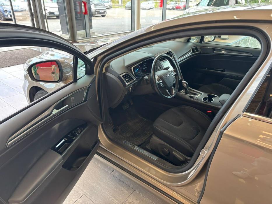 FORD Mondeo 2019