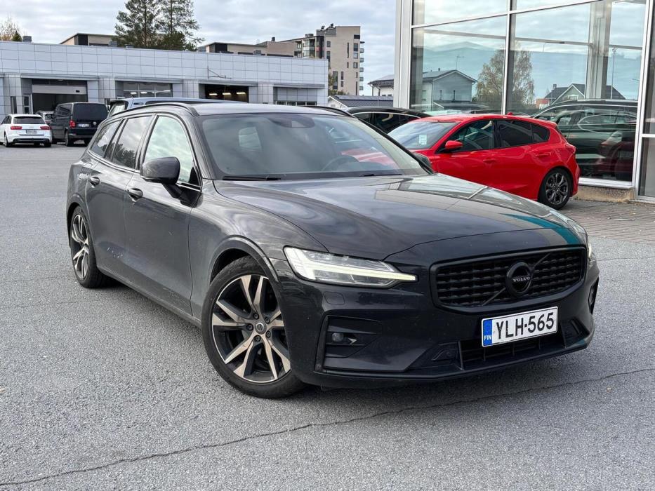 VOLVO V60 2019