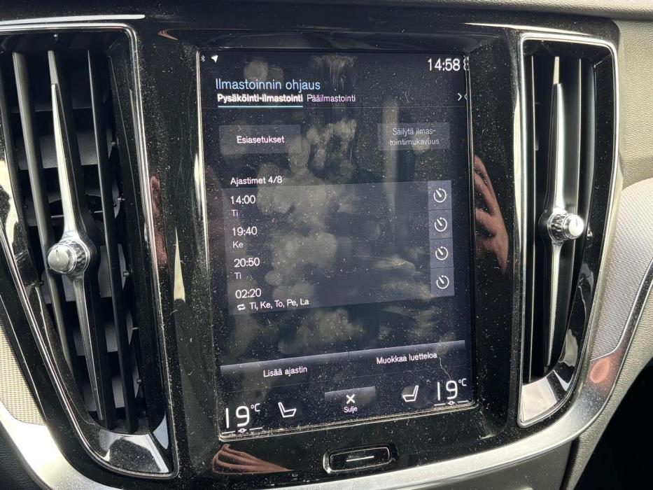 VOLVO V60 2019