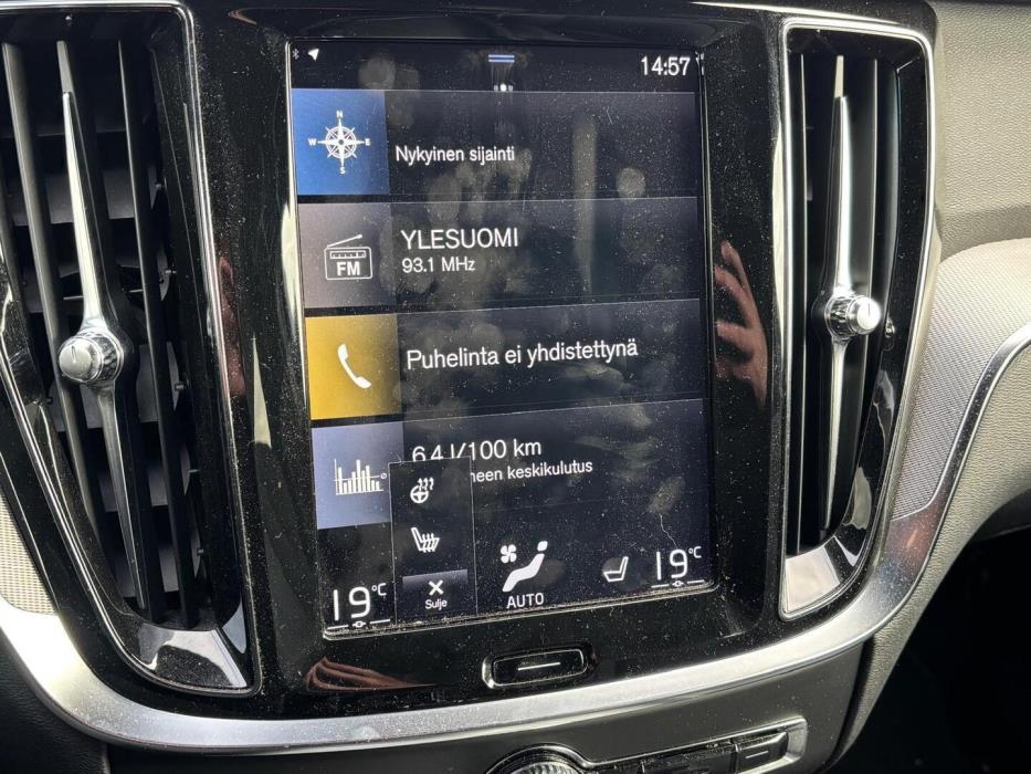 VOLVO V60 2019