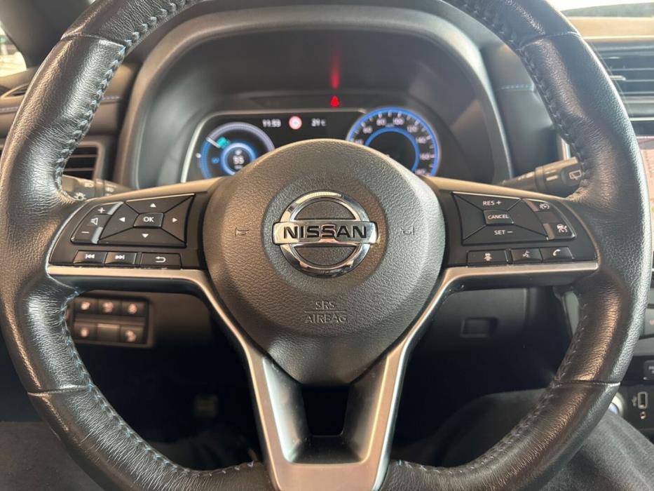 NISSAN Leaf 2021