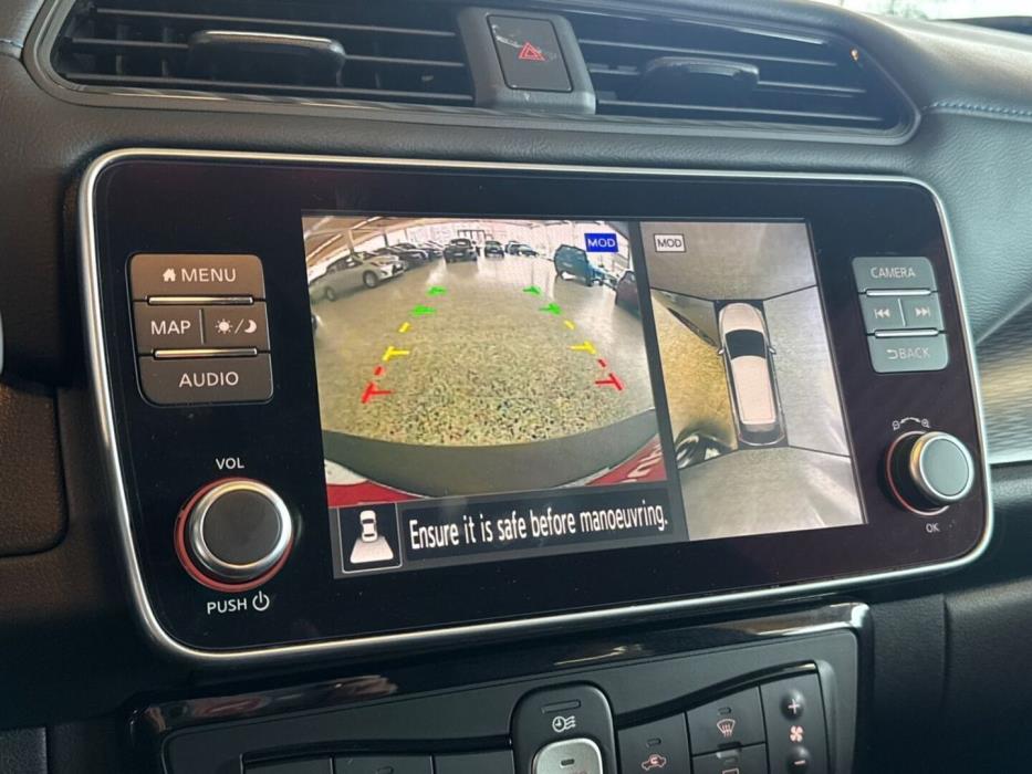 NISSAN Leaf 2021