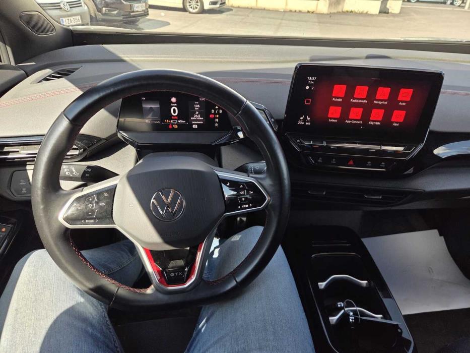 VOLKSWAGEN ID.4 2023