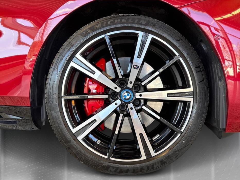 BMW i5 2025
