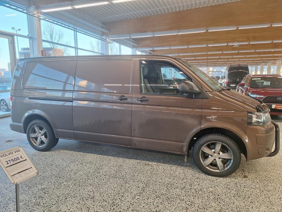 VOLKSWAGEN Transporter 2013