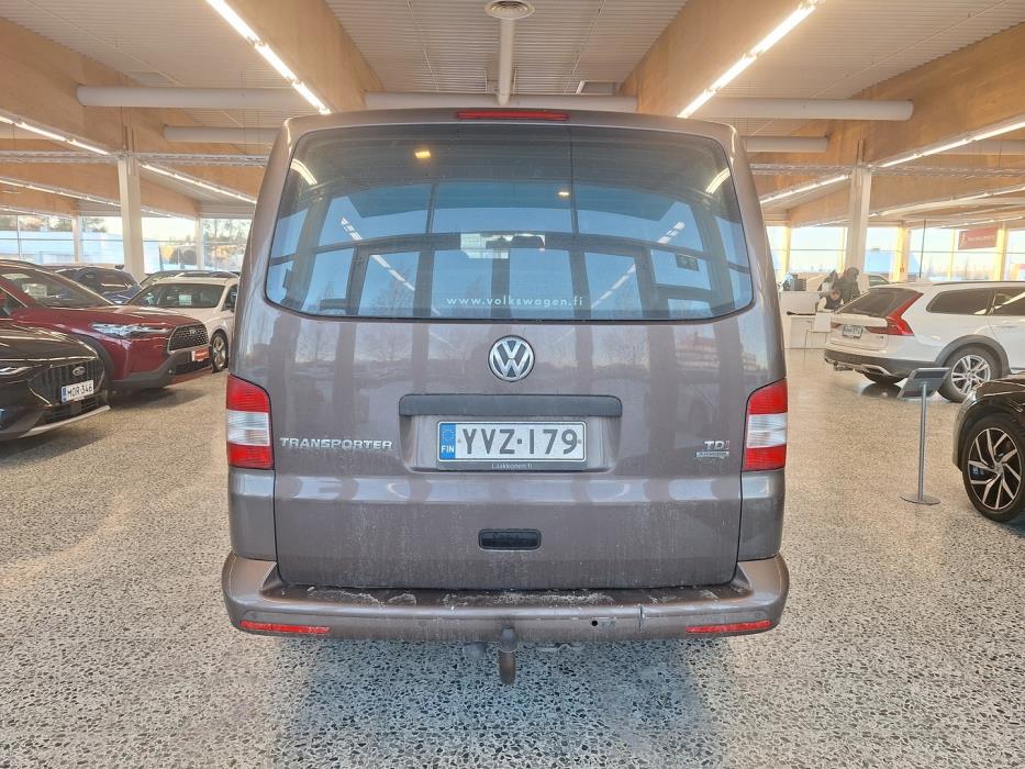 VOLKSWAGEN Transporter 2013