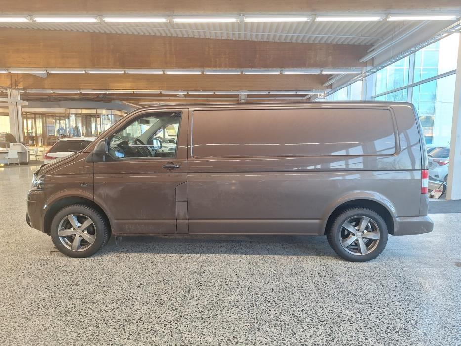 VOLKSWAGEN Transporter 2013