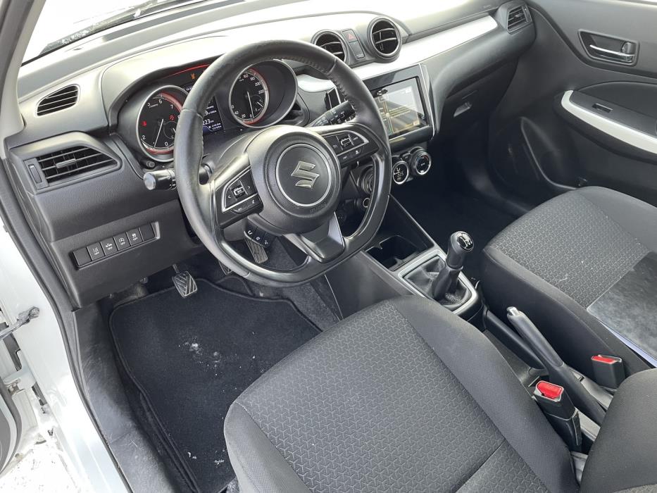 SUZUKI Swift 2020
