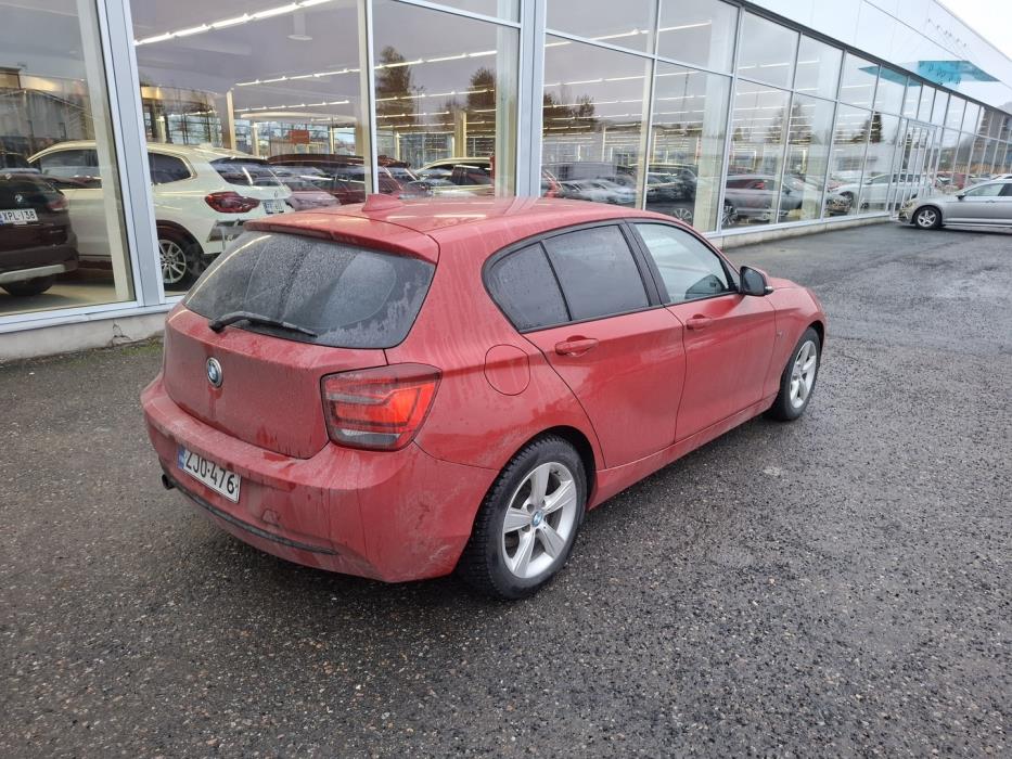 BMW 118 2012