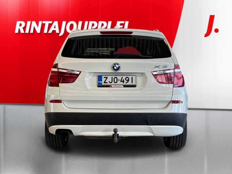BMW X3 2011