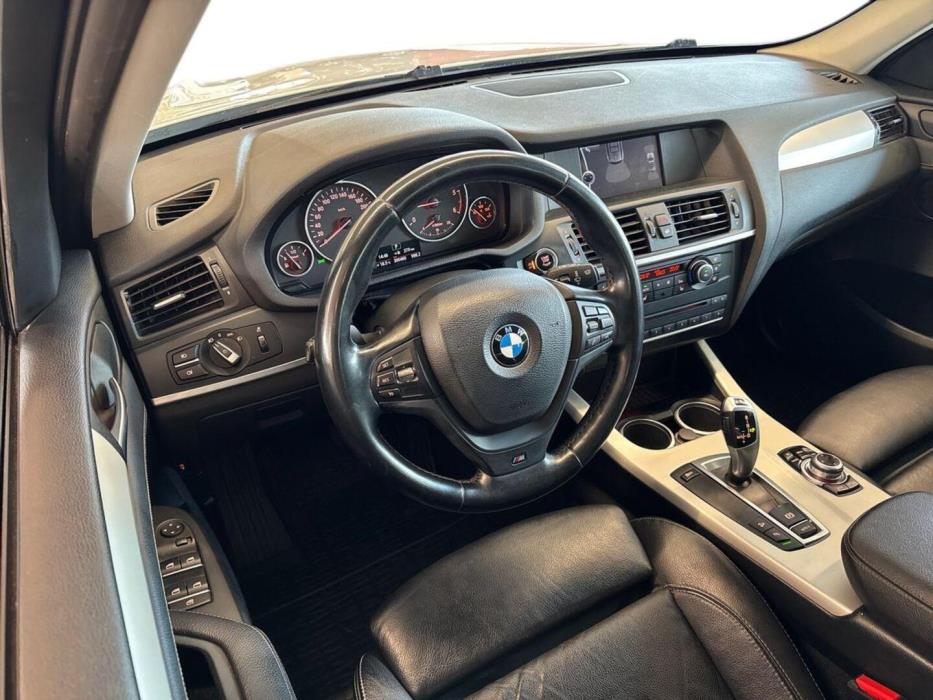 BMW X3 2011