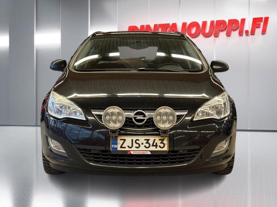 OPEL Astra 2012
