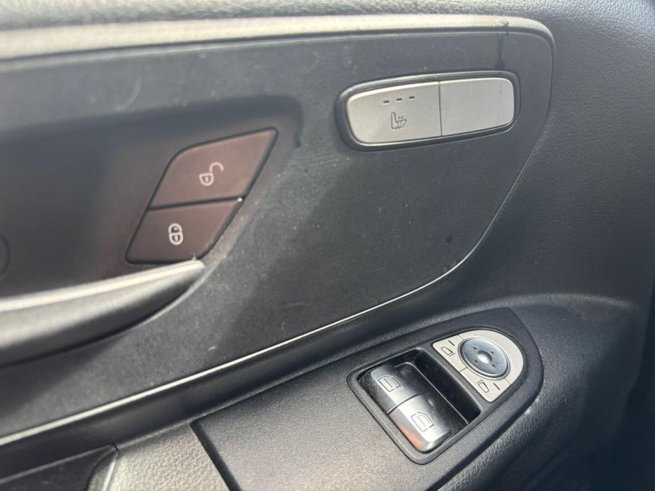 MERCEDES-BENZ Vito 2015