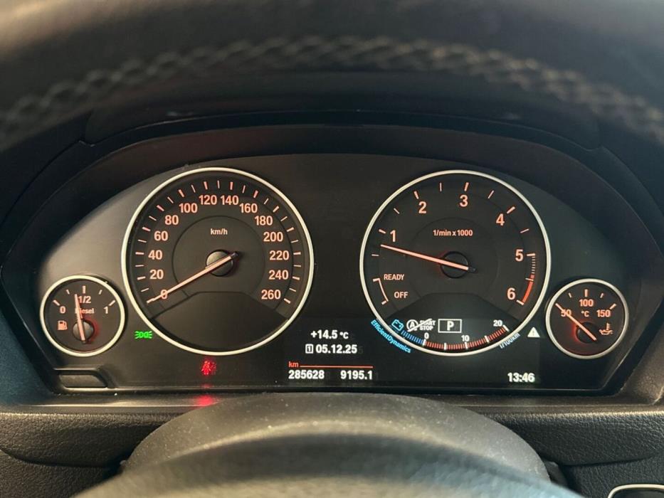 BMW 330 Gran Turismo 2015