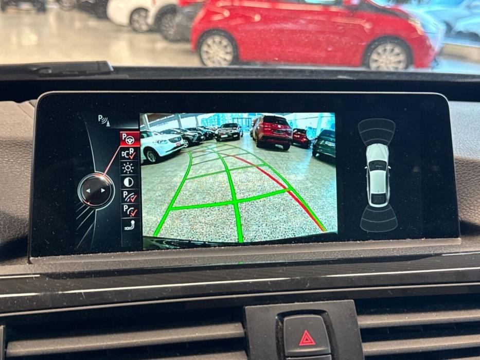 BMW 330 Gran Turismo 2015