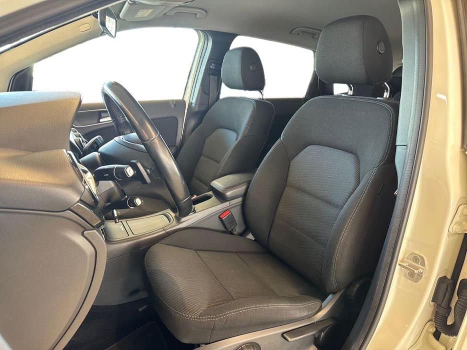 MERCEDES-BENZ B 2014