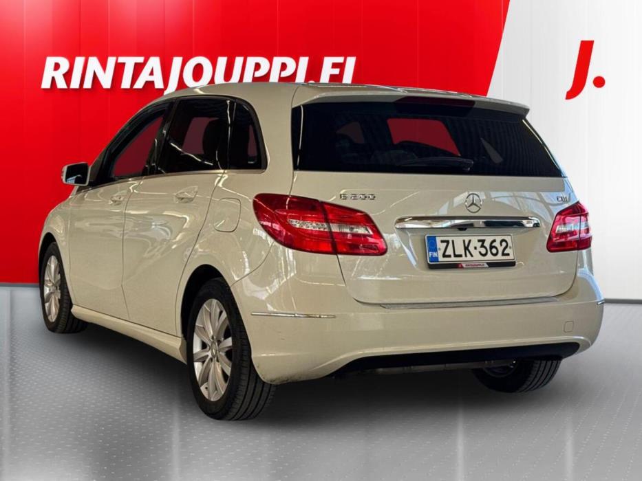 MERCEDES-BENZ B 2014