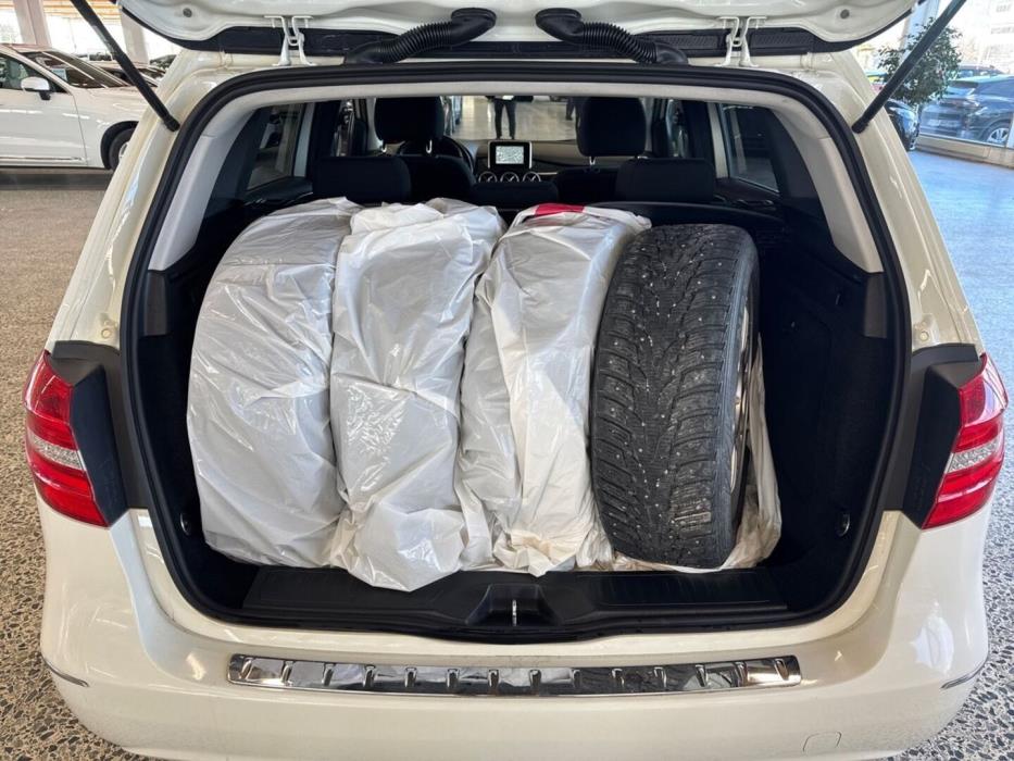 MERCEDES-BENZ B 2014