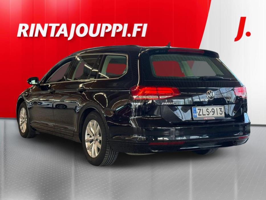 VOLKSWAGEN Passat 2018