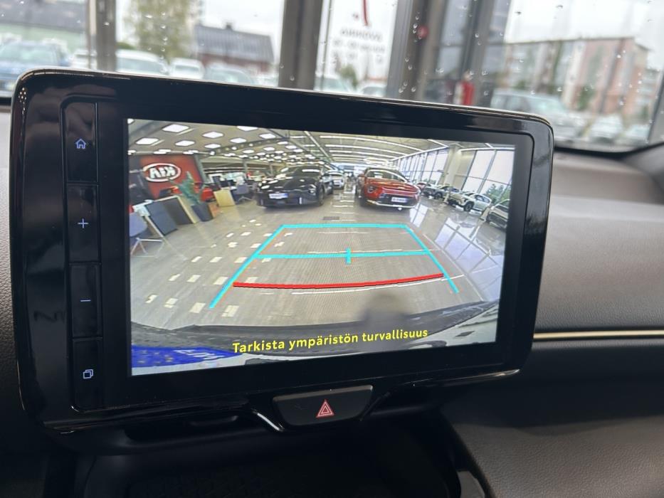 TOYOTA Yaris Cross 2022