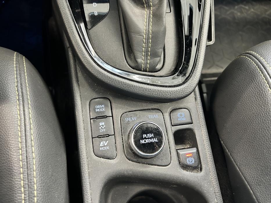 TOYOTA Yaris Cross 2022