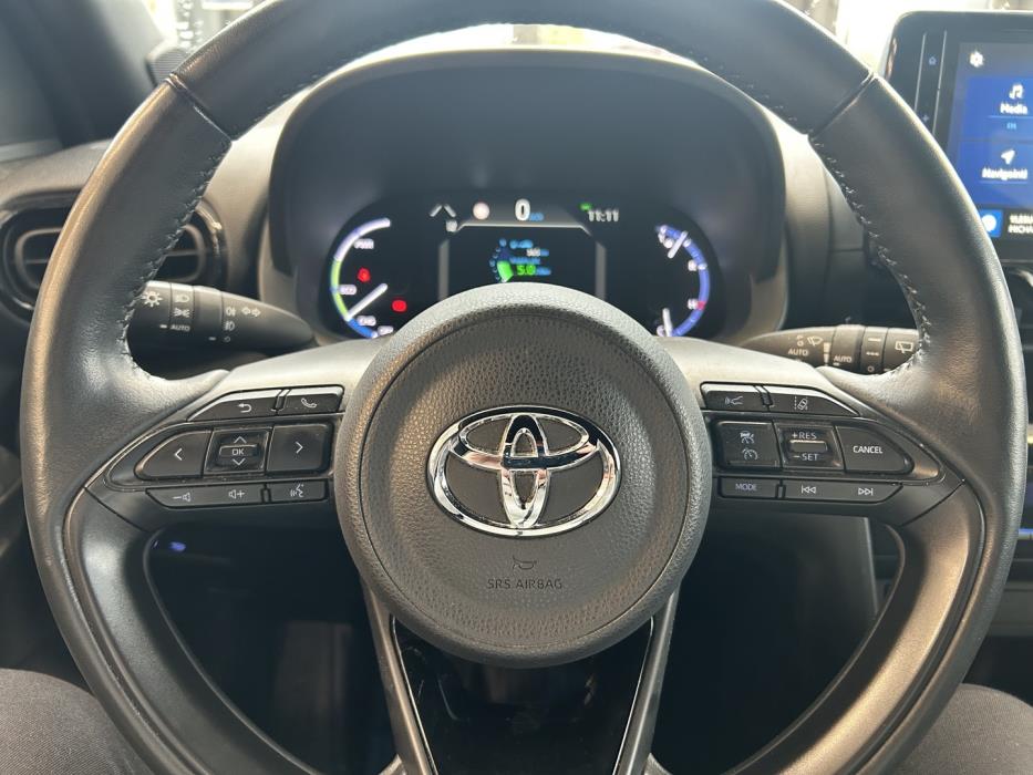 TOYOTA Yaris Cross 2022