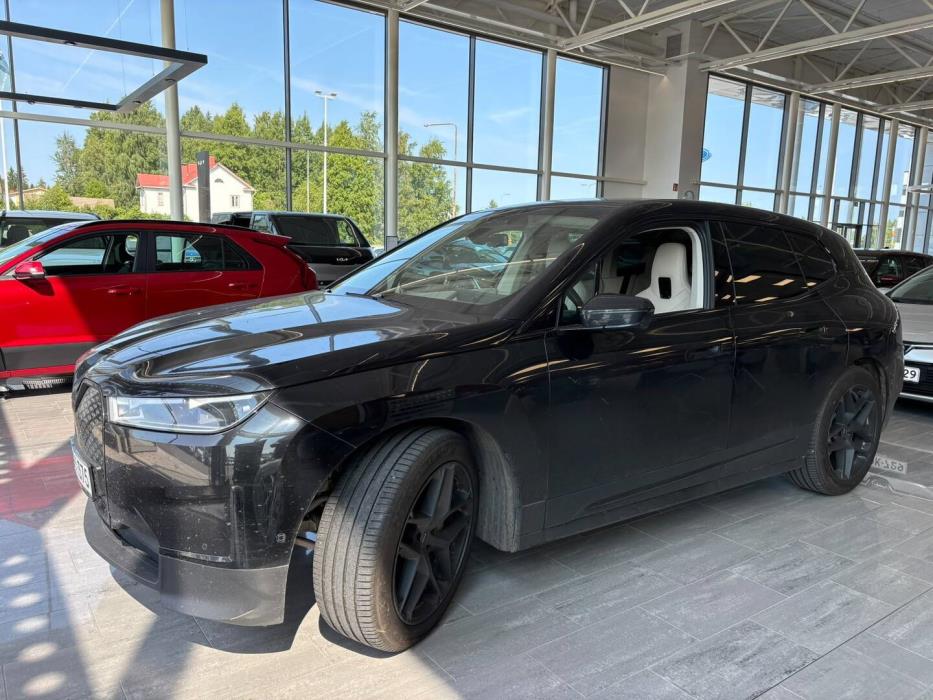 BMW iX 2022