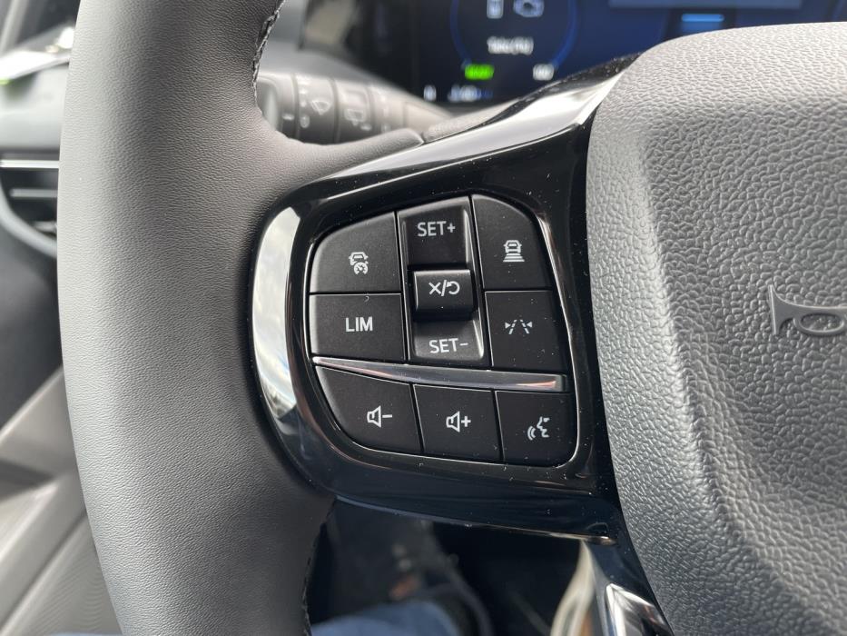 FORD Tourneo Custom 2026