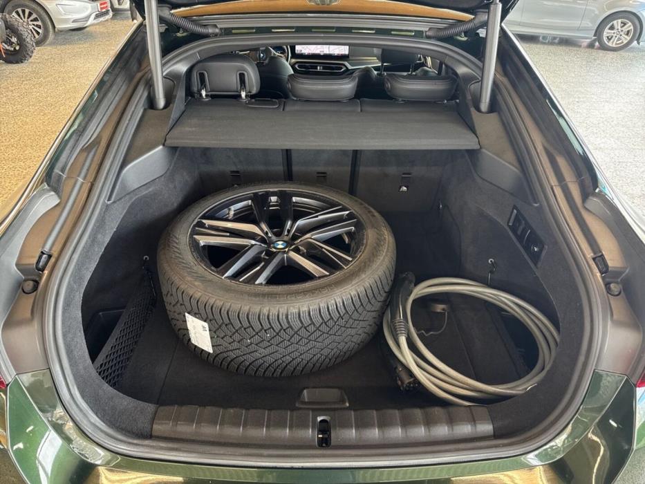 BMW I4 2023